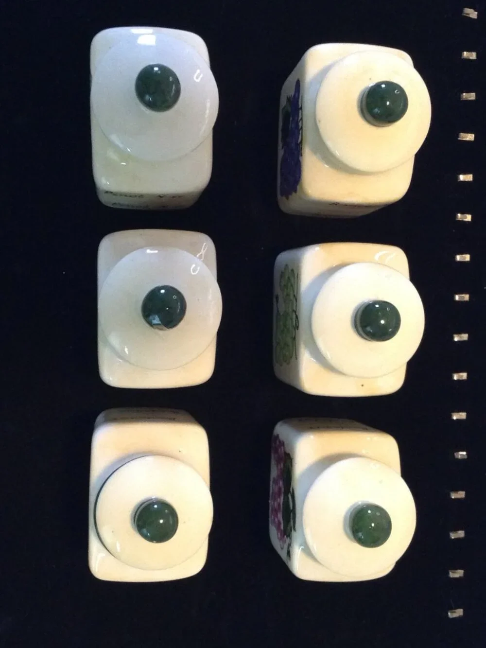 Style Eyes by Baum Bros. spice jar